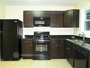 822 Bradley Ave in Matteson, IL - Building Photo - Building Photo