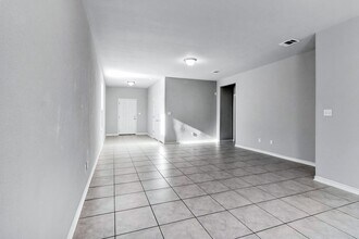 216 Syrah Ct in Leander, TX - Building Photo - Building Photo