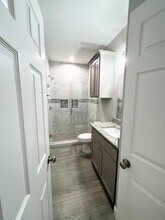 7751 Swiftwater Ln in Houston, TX - Building Photo - Building Photo