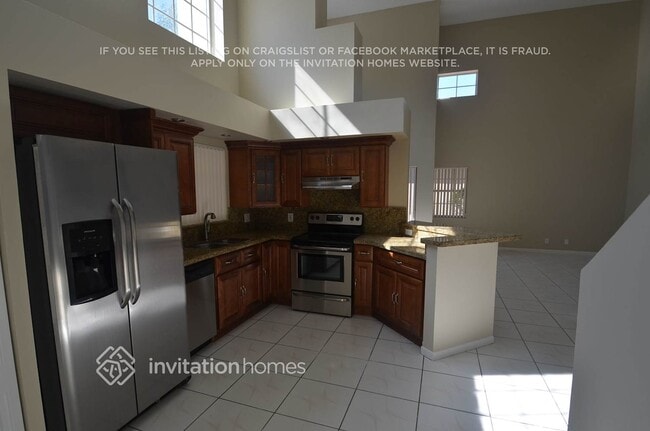 622 Bedford Way in Weston, FL - Building Photo - Building Photo