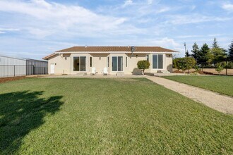 3640 Bass Lake Rd in El Dorado Hills, CA - Building Photo - Building Photo