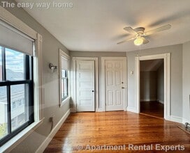 8 Charnwood Rd in Somerville, MA - Foto de edificio - Building Photo