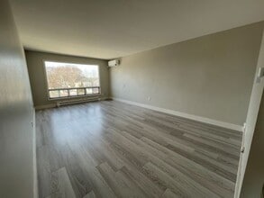 17 Lockwood St in Moncton, NB - Building Photo - Building Photo