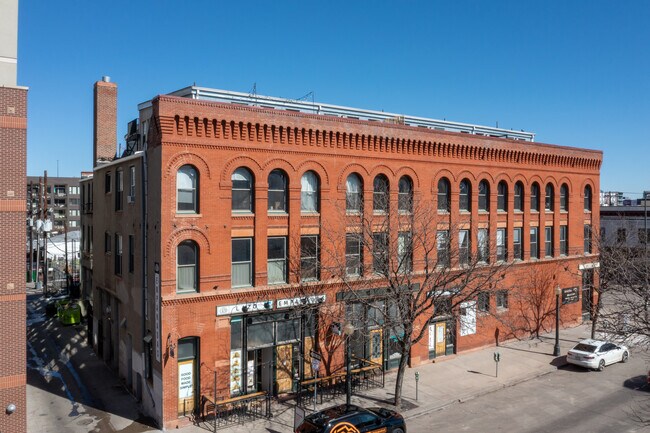 Burlington Hotel Lofts in Denver, CO - Building Photo - Building Photo