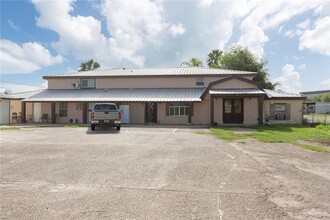 7504 N Expressway 281 in Edinburg, TX - Building Photo - Building Photo