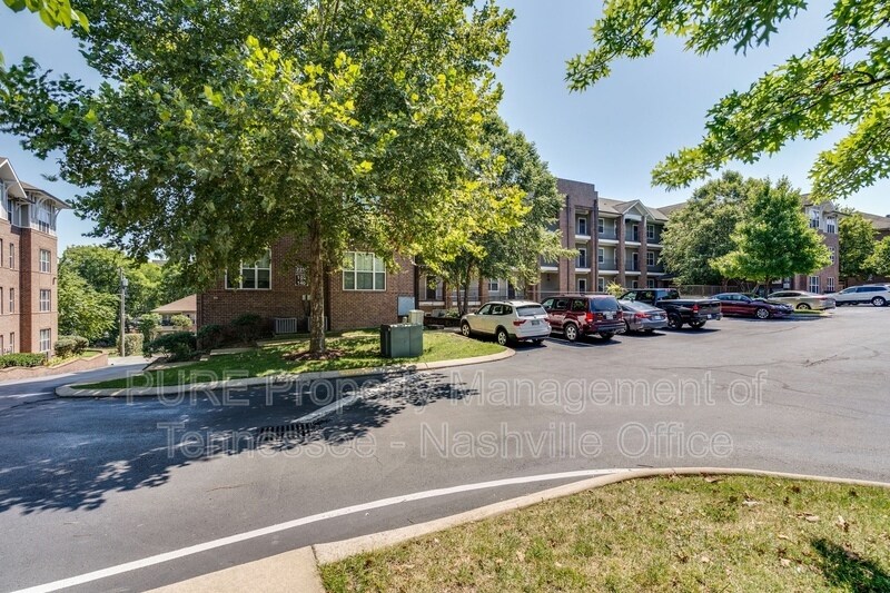 2310 Elliott Ave in Nashville, TN - Building Photo
