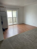 1821 Thrall St in Klamath Falls, OR - Building Photo