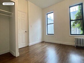 215 E 4th St in New York, NY - Building Photo - Building Photo
