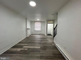 2736 N Croskey St in Philadelphia, PA - Building Photo