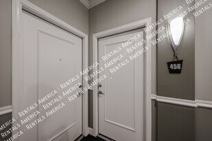 1701 E Colter St in Phoenix, AZ - Building Photo