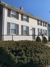115 N Bend St-Unit -2 in Pawtucket, RI - Building Photo - Building Photo