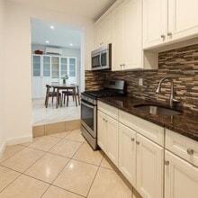 407 Monastery Pl in Union City, NJ - Building Photo - Building Photo