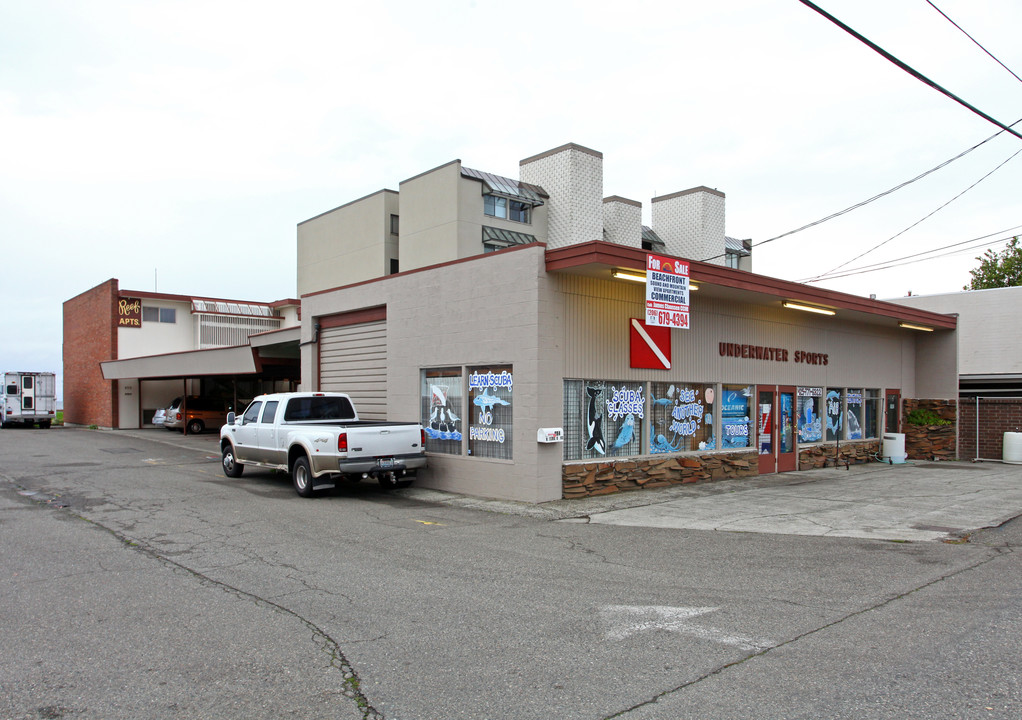 250 Beach Pl in Edmonds, WA - Building Photo