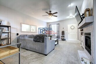 563 Lost Valley Point in Castle Rock, CO - Building Photo - Building Photo