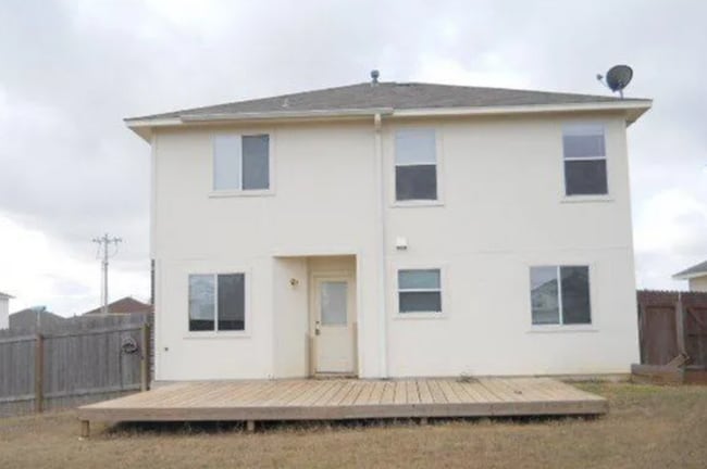 15137 Meredith Ln in College Station, TX - Building Photo - Building Photo