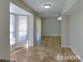 6317 W Desert Hills Dr in Glendale, AZ - Building Photo - Building Photo