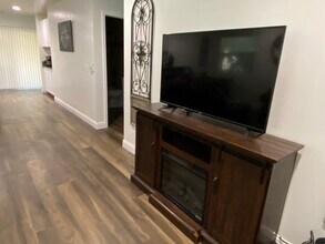 210 W E St in Tehachapi, CA - Building Photo - Building Photo