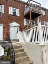 304 Christopher Pl in Primos, PA - Foto de edificio - Building Photo