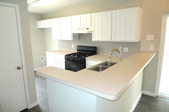 5530 Santrey Dr in Houston, TX - Building Photo - Building Photo