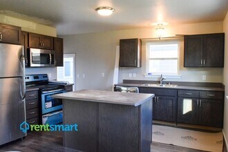2003 S 4th St W in Missoula, MT - Building Photo - Building Photo