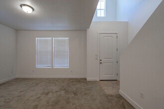 740 W Sunfire Ln in Saint George, UT - Building Photo - Building Photo