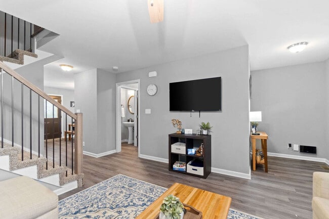 865 Central Ave in Clarksville, TN - Building Photo - Building Photo