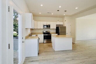 811 S Cameron St in Winchester, VA - Building Photo - Building Photo