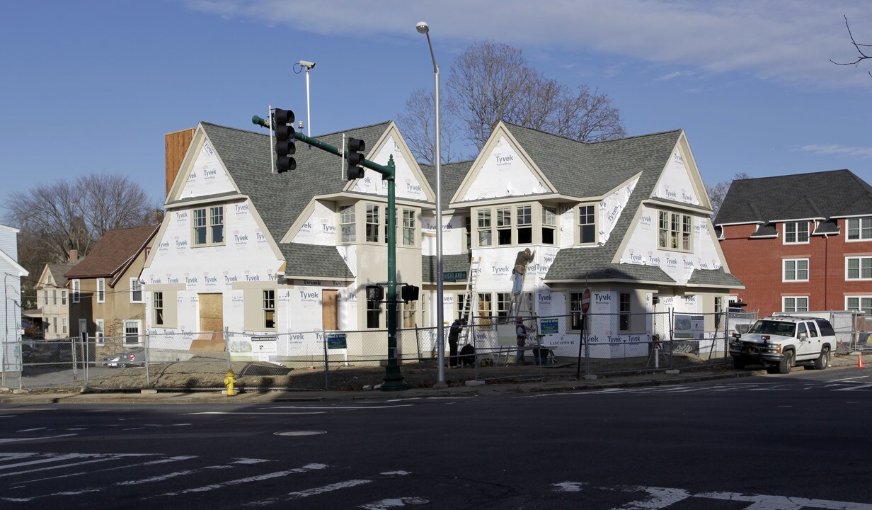 41 Lancaster St in Worcester, MA - Foto de edificio