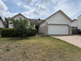 16401 Knottingham Dr in Pflugerville, TX - Building Photo