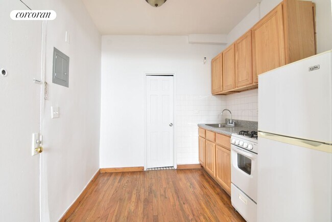 131 Columbia St in Brooklyn, NY - Foto de edificio - Building Photo