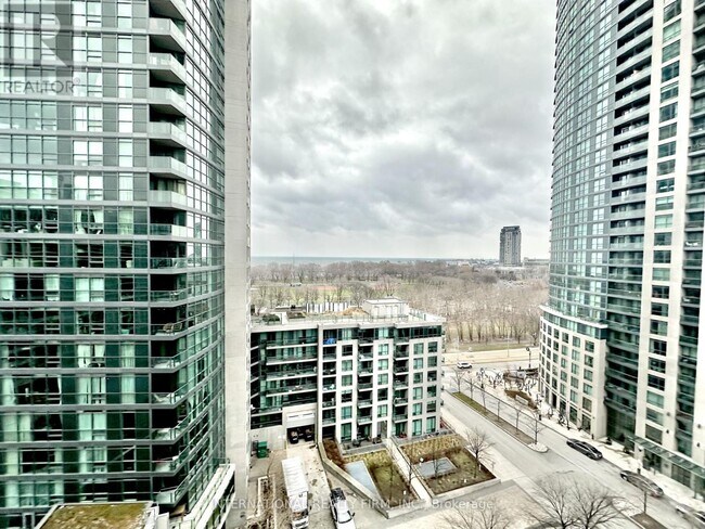 property at 209-1209 Fort York Blvd