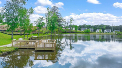 The Lakes at Statham in Statham, GA - Foto de edificio - Building Photo