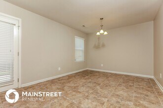6412 Flanking Lane in Raleigh, NC - Building Photo - Building Photo