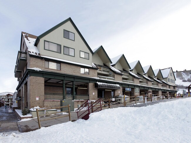 1401 Lowell Ave in Park City, UT - Building Photo - Building Photo