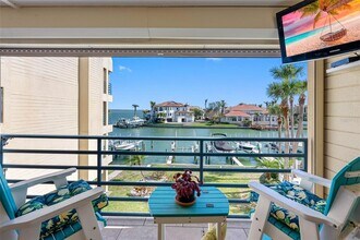 363 Pinellas Bayway S in Tierra Verde, FL - Building Photo - Building Photo