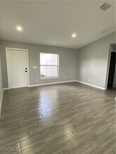 3010 67th St W in Lehigh Acres, FL - Building Photo - Building Photo