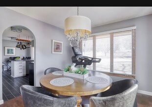 9240 Chesshire Ln N in Maple Grove, MN - Building Photo - Building Photo