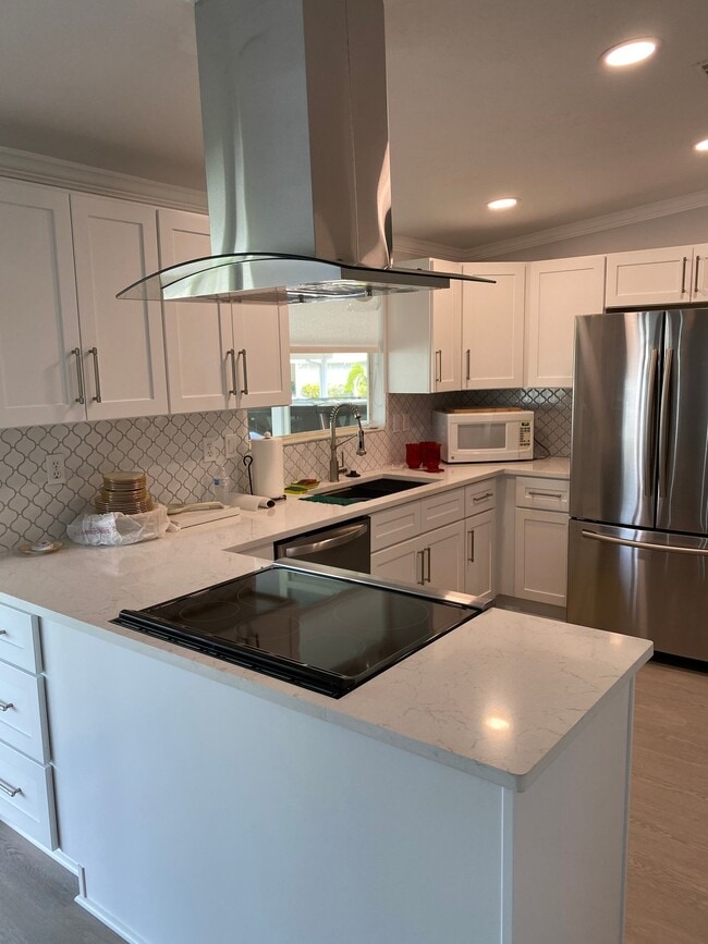 5248 Wellfleet Dr W, Unit 28A in Sarasota, FL - Foto de edificio - Building Photo
