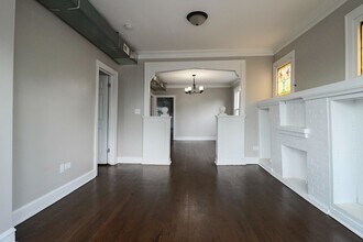 6633 S Campbell Ave, Unit 2 in Chicago, IL - Building Photo - Building Photo