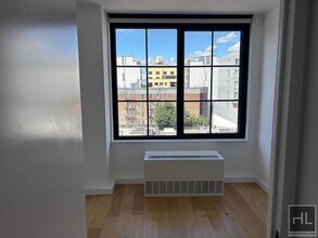NORTHERN BOULEVARD in Queens, NY - Building Photo - Building Photo