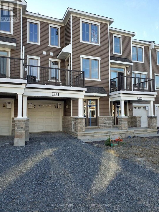 85 Ballinora Ln. in Ottawa, ON - Building Photo