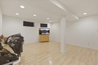 3716 N Wayne Ave, Unit G in Chicago, IL - Building Photo - Building Photo