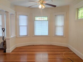 19 Leonard St, Unit #1 in Somerville, MA - Building Photo - Building Photo
