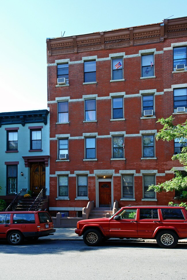 44 3rd St in Brooklyn, NY - Foto de edificio - Building Photo