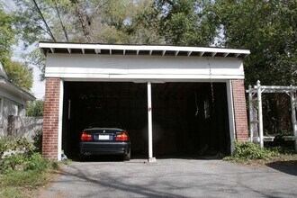 123 S Pickens St, Unit 123 S. Pickens St. in Columbia, SC - Foto de edificio - Building Photo
