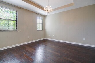 3251 NW 103rd Path in Doral, FL - Building Photo - Building Photo
