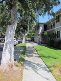 11535 W Washington Blvd, Unit 2 in Los Angeles, CA - Foto de edificio - Building Photo