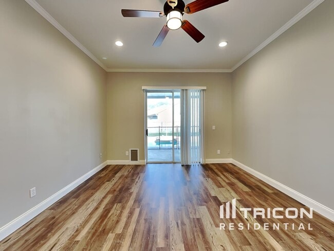 18018 Palm Breeze Dr in Tampa, FL - Building Photo - Building Photo