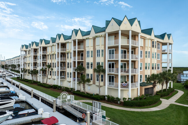 Rivers Edge At Harbour Village Condos