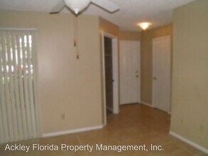 2548 Grassy Point Dr-Unit -#104 in Lake Mary, FL - Foto de edificio - Building Photo